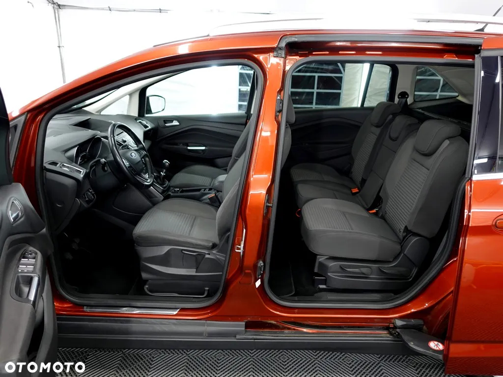 Ford C-MAX 1.5 TDCi Titanium - 12