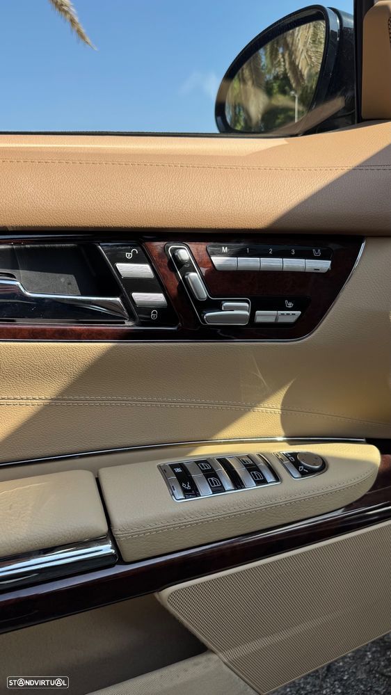Mercedes-Benz CL 500 4-Matic - 24