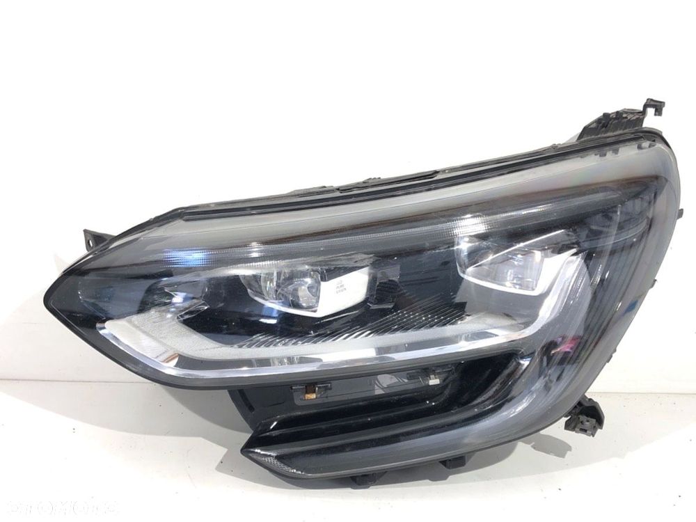REFLEKTOR LEWY PRZÓD LED RENAULT MEGANE IV liftback (B9A/M/N_) 2015 - 2022 1.6 TCe 205 (B9MV) 151 - 1