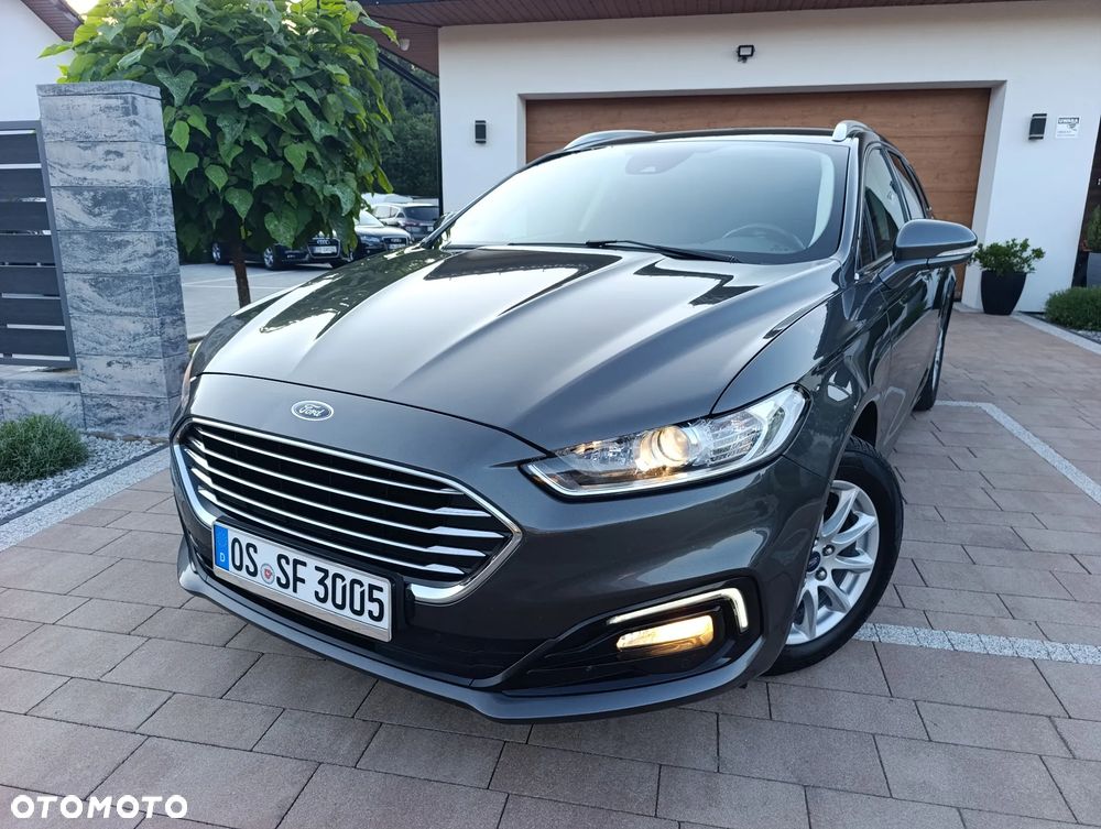 Ford Mondeo - 28