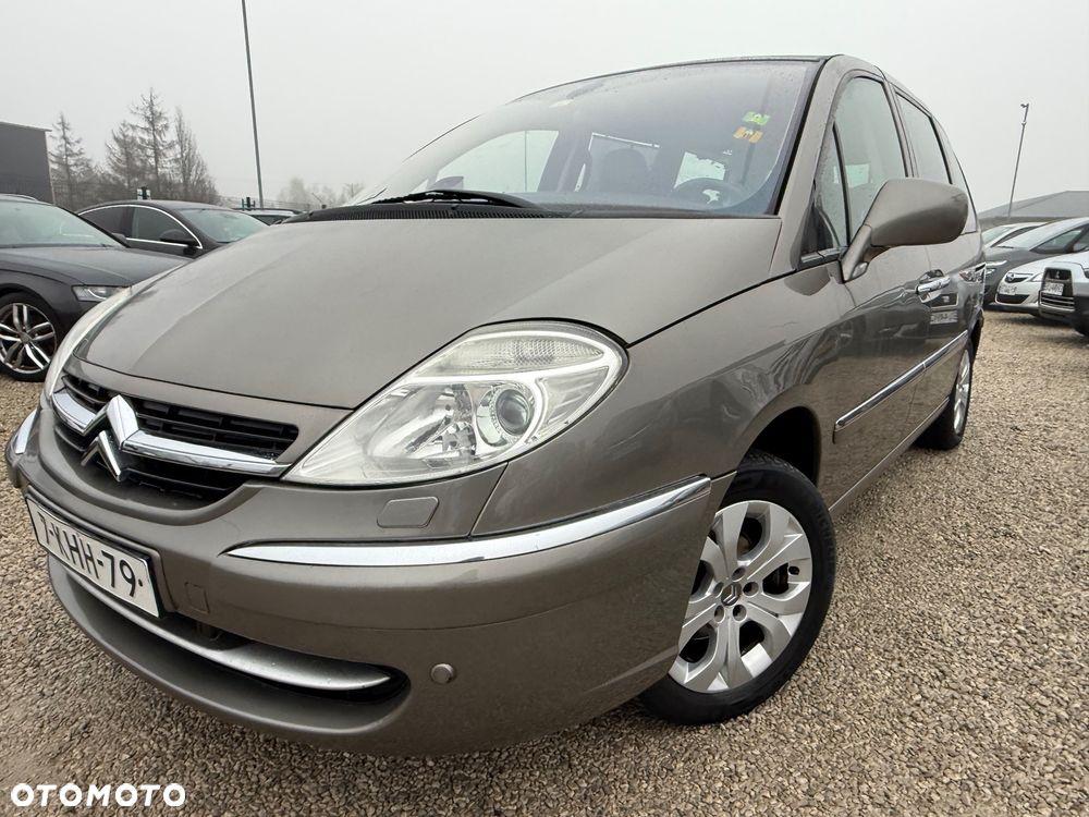 Citroën C8 2.0 16V Style - 4