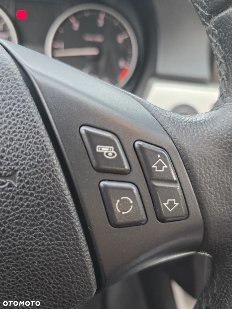 BMW Seria 3 - 24