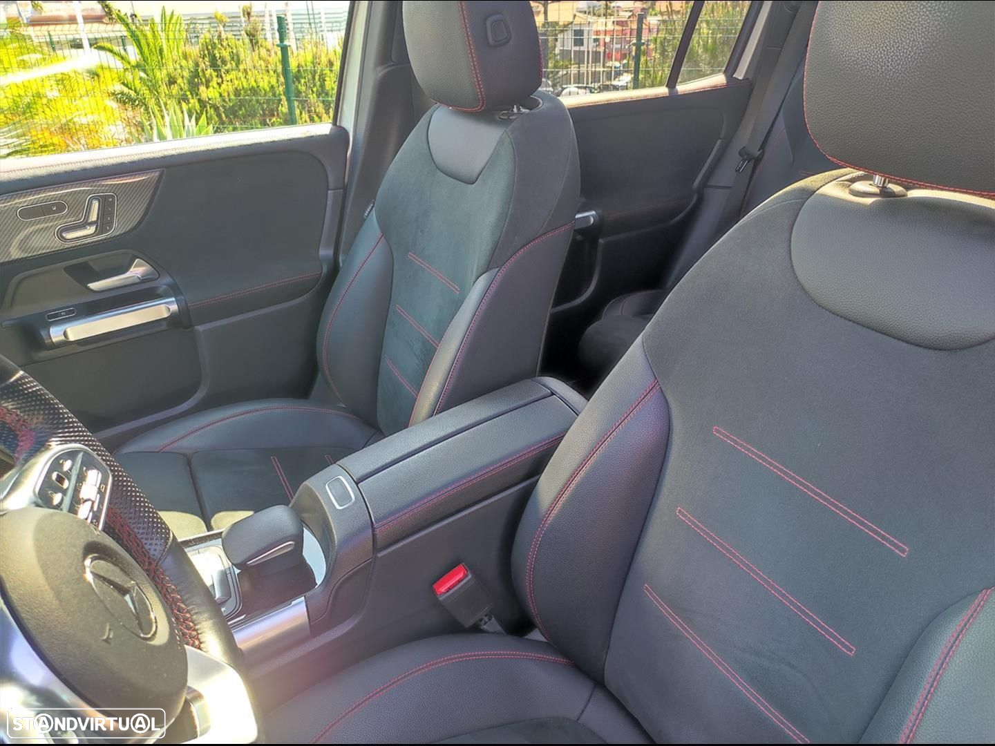 Mercedes-Benz GLB 220 d 4Matic AMG Line - 12