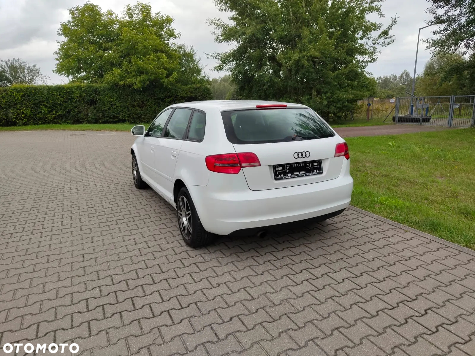 Audi A3 Sportback 1.6 Attraction - 14