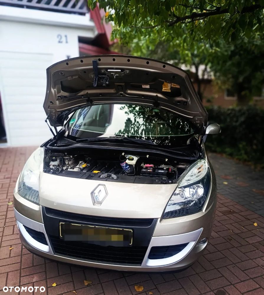 Renault Scenic 1.6 16V 110 Expression - 21