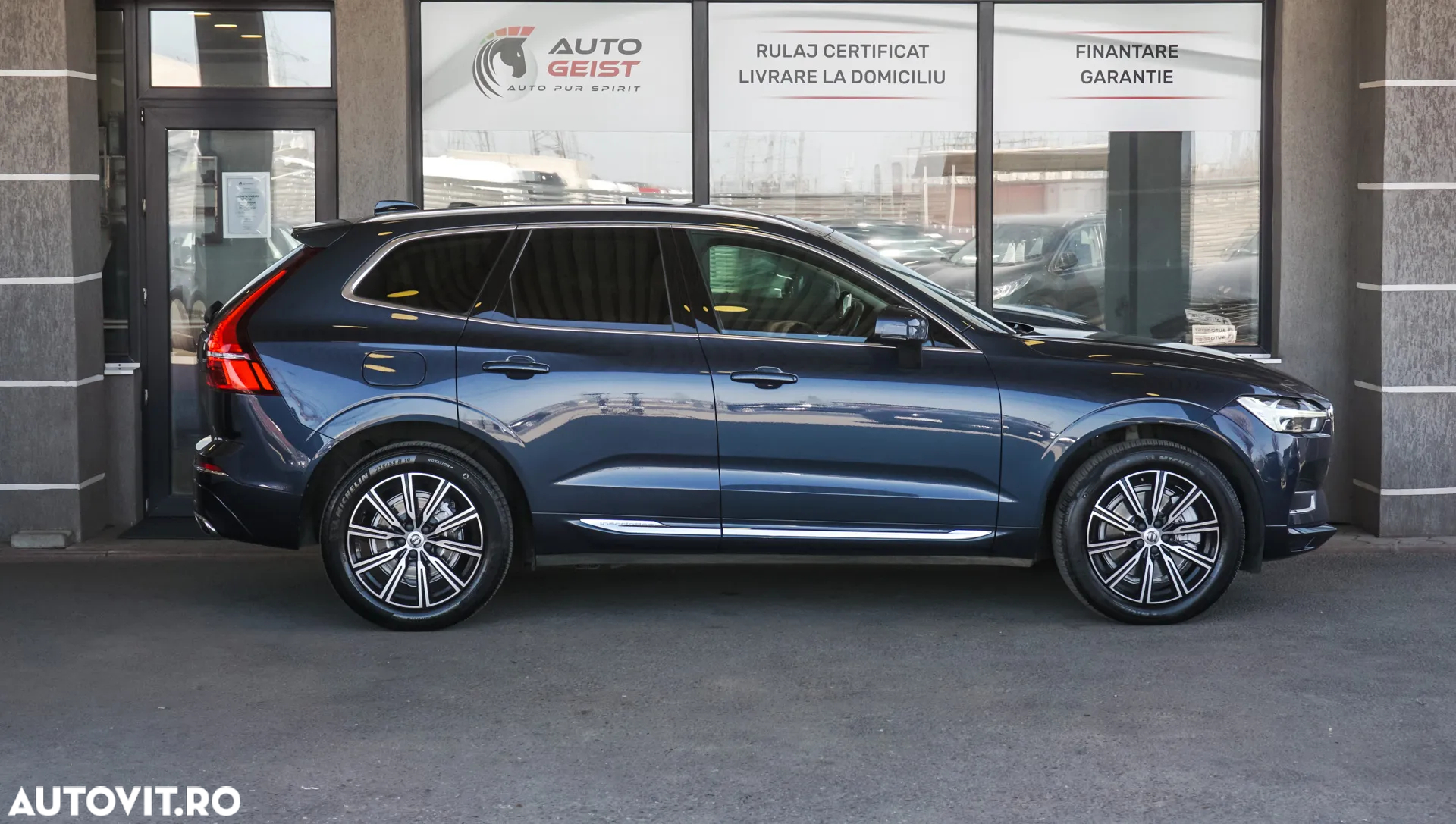 Volvo XC 60 D5 AWD Geartronic Inscription - 4