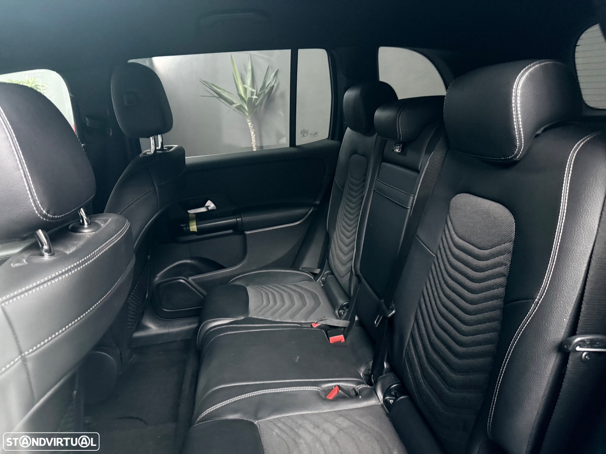 Mercedes-Benz GLB 200 d 4Matic 8G-DCT EDITION 2022 - 15