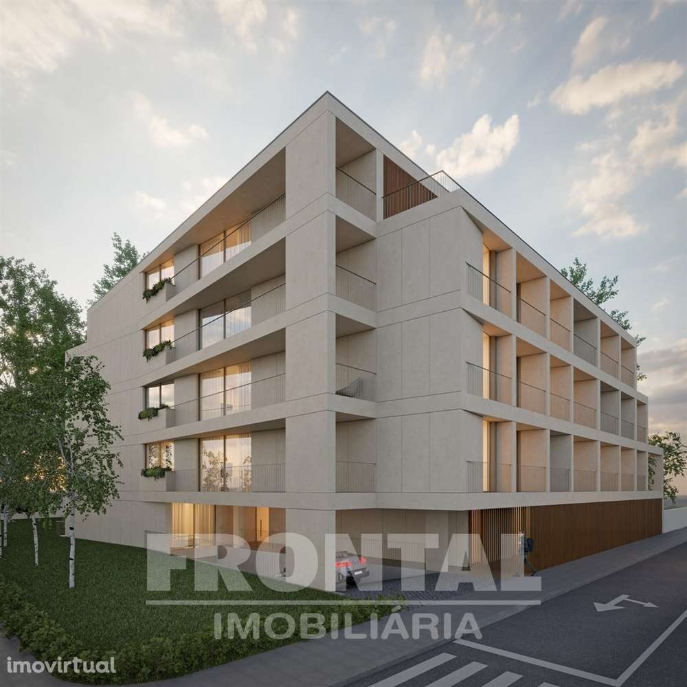 Apartamento T1 com Jardim Privativo e Garagem – Costa Cabral, Paranhos - Grande imagem: 2/19