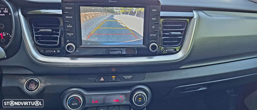 Kia Stonic 1.0 T-GDI Tech - 27