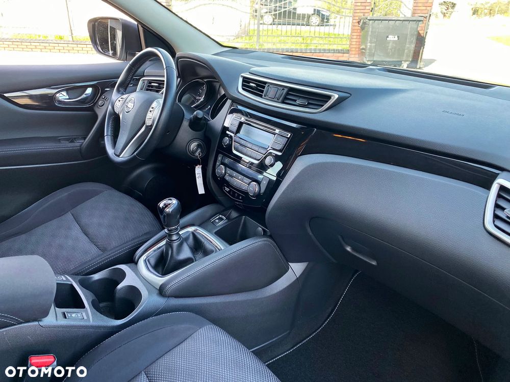 Nissan Qashqai 1.2 DIG-T Acenta - 32