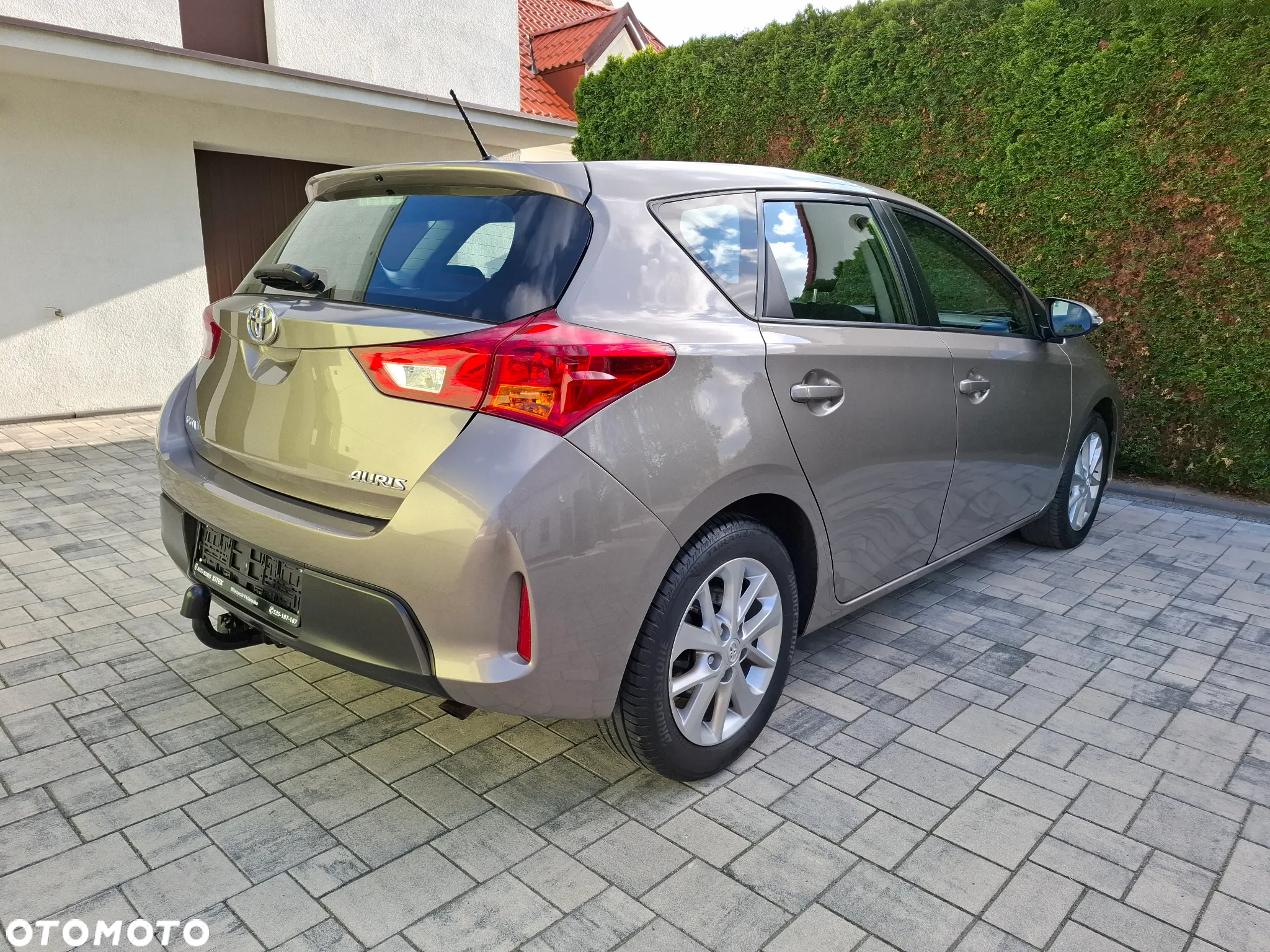Toyota Auris - 10