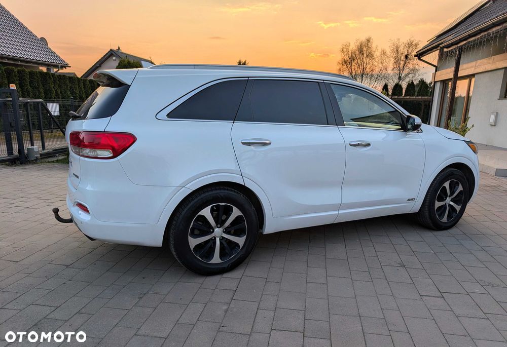 Kia Sorento - 4