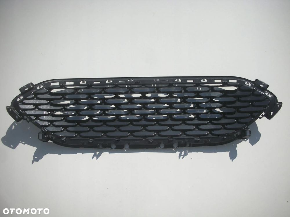 FORD KUGA MK3 2020-2023 GRILL ATRAPA CHROM - 2