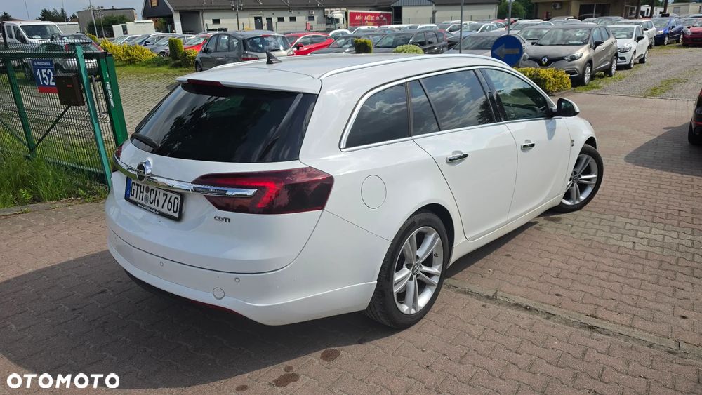 Opel Insignia - 19
