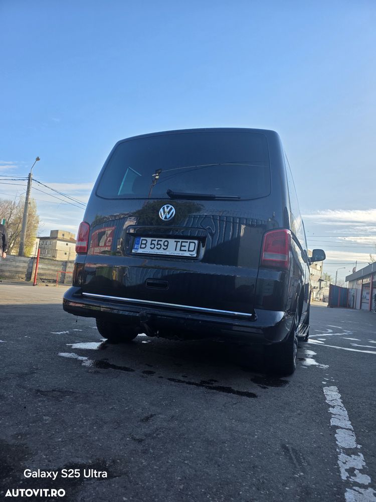 Volkswagen Multivan - 14