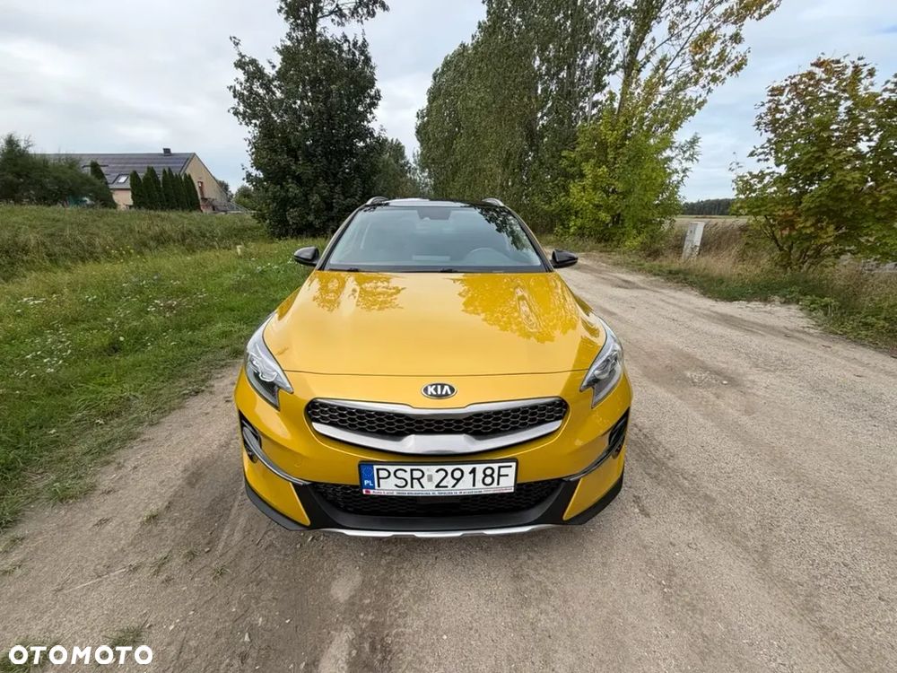 Kia XCeed 1.6 CRDi SCR L Business Line DCT - 7