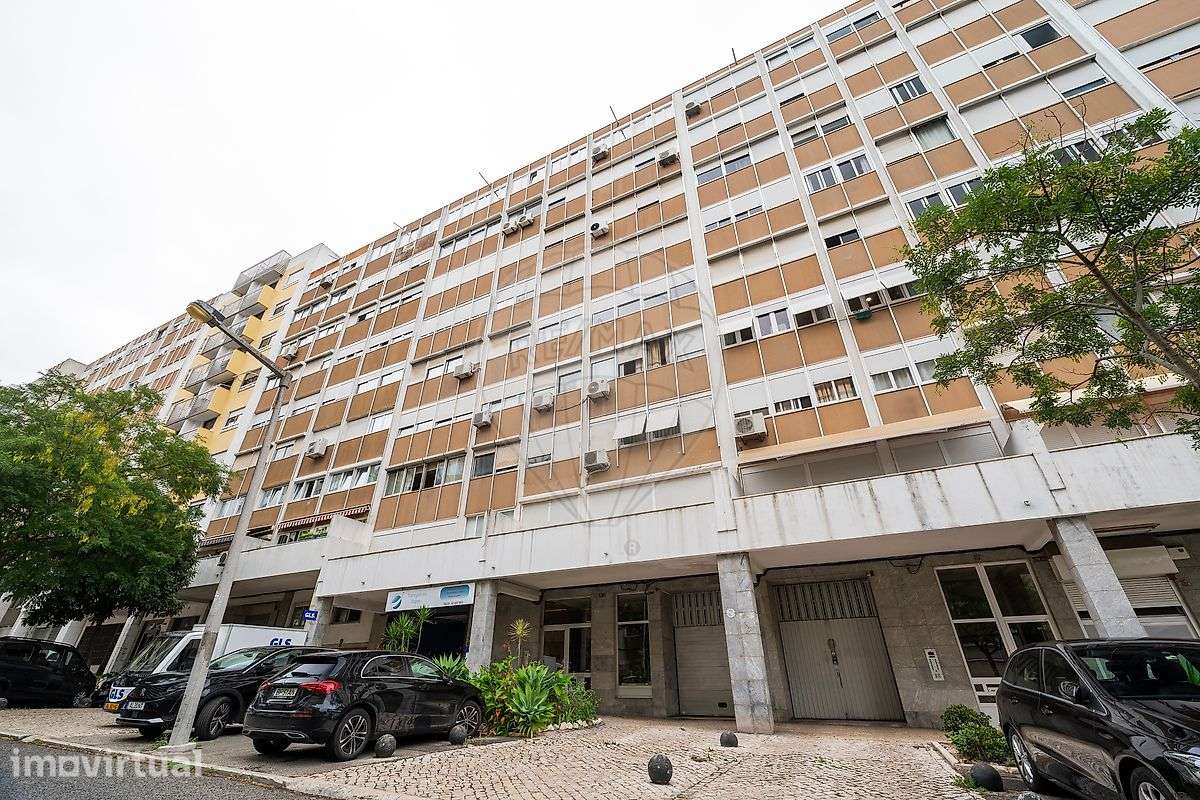 Apartamento T2 para arrendamento - Grande imagem: 2/17