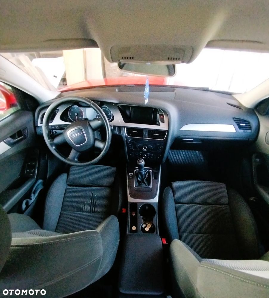 Audi A4 Limousine 2.0 TDI - 9