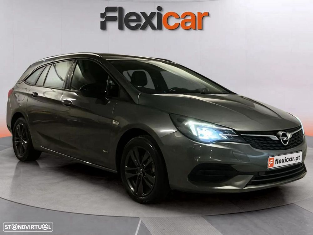 Opel Astra Sports Tourer - 1