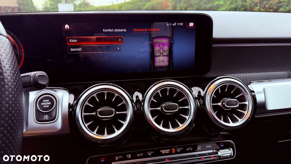 Mercedes-Benz GLB 200 d 8G-DCT AMG Line - 29