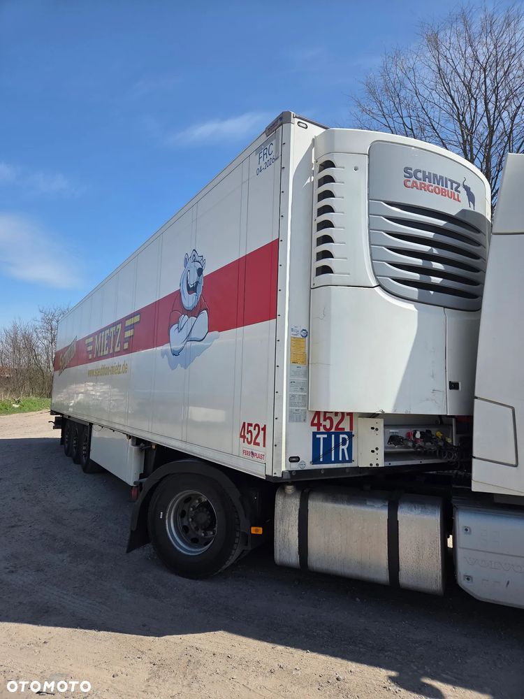 Schmitz Cargobull SCB - 3