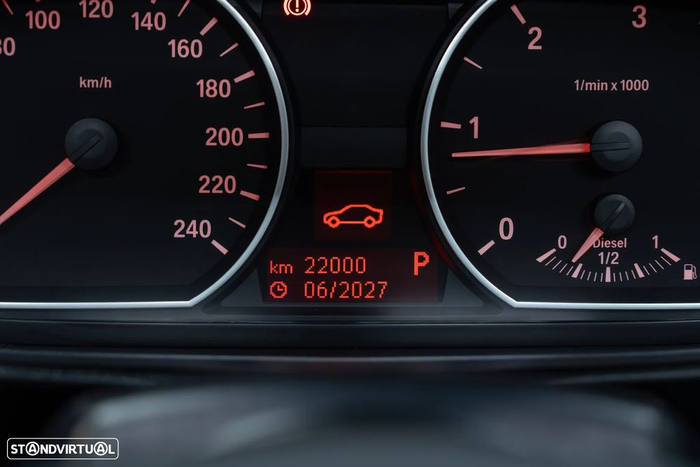 BMW 118 d Cabrio Auto - 23