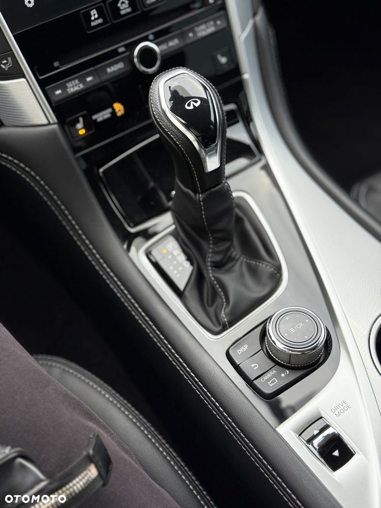 Infiniti Q50 - 29