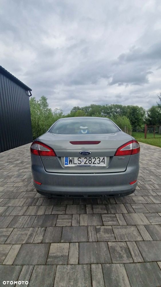 Ford Mondeo - 7