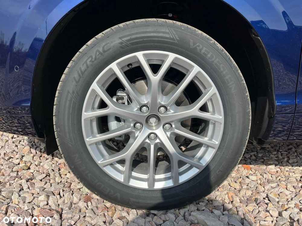 Audi Q3 Sportback - 9