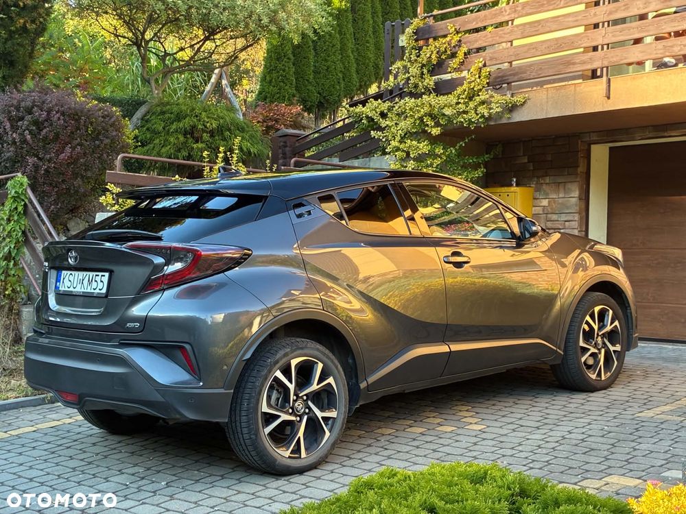 Toyota C-Hr 2017 photo 4