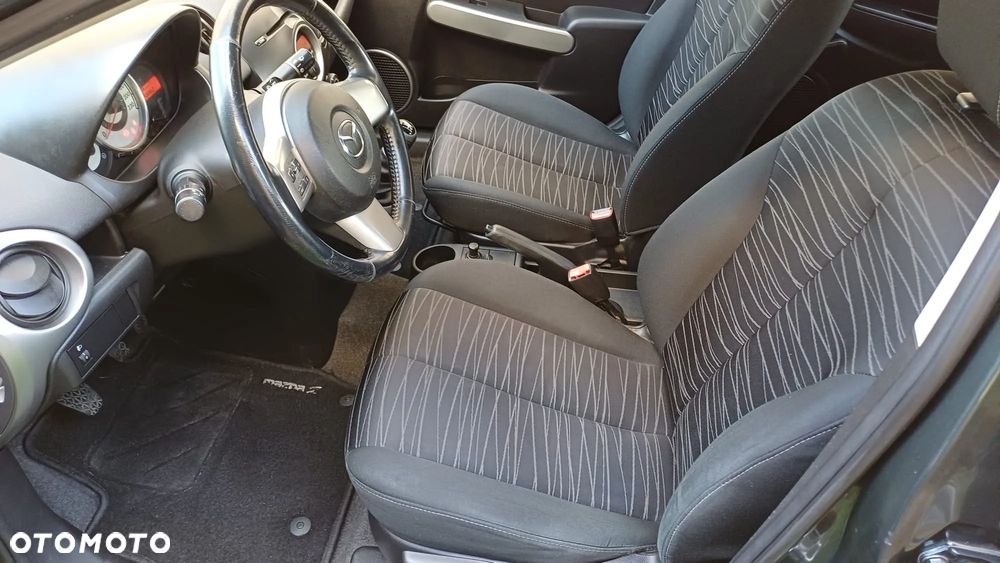 Mazda 2 1.3 Exclusive - 17