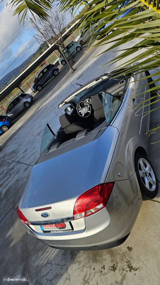 Ford Focus 1.6 16V Titanium - 7