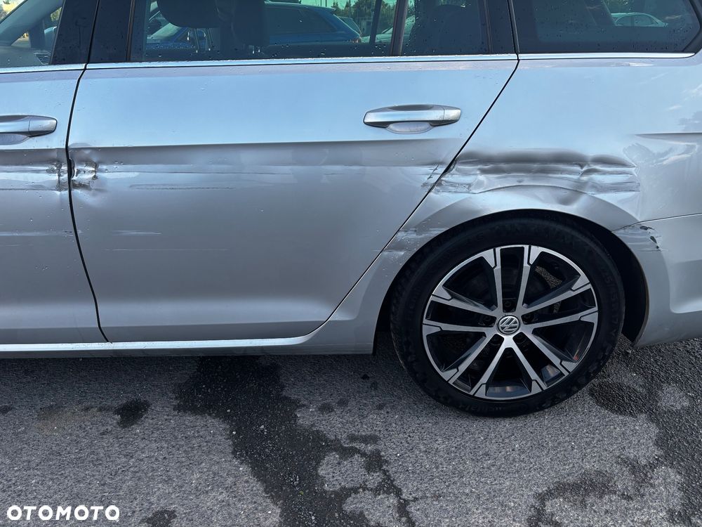 Volkswagen Golf 2.0 TDI SCR DSG Highline - 14