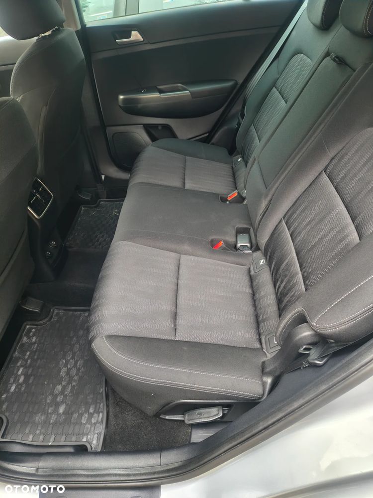 Kia Sportage 1.6 T-GDI M 4WD - 9