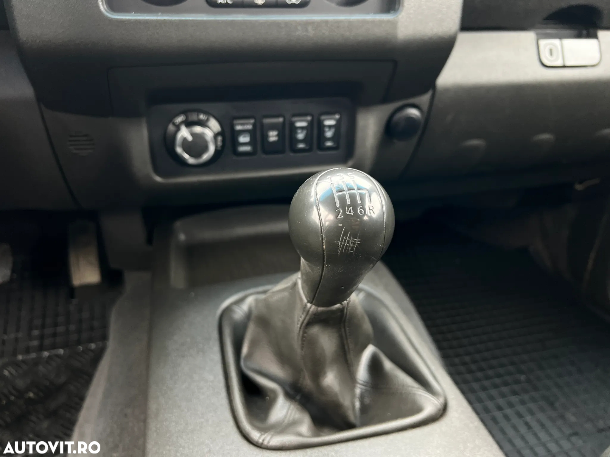 Nissan Navara - 14