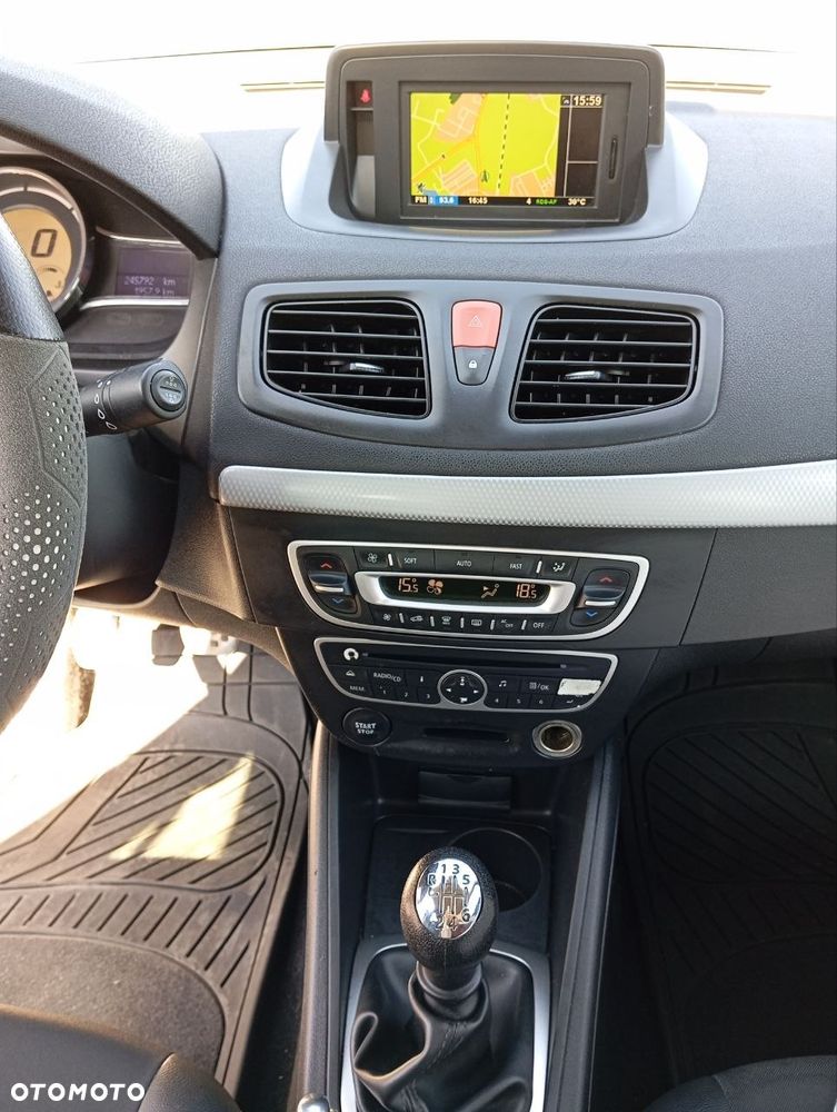 Renault Fluence 1.5 dCi Privilege - 22