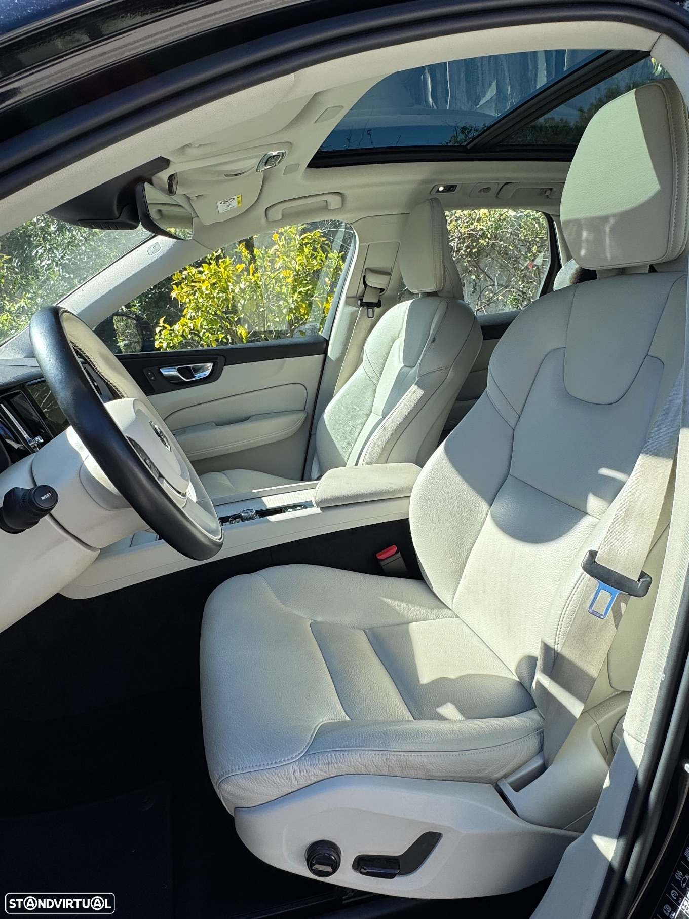 Volvo XC 60 2.0 T8 PHEV Inscription AWD - 2