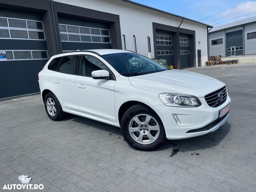 Volvo XC 60 D4 AWD Geartronic Kinetic - 8