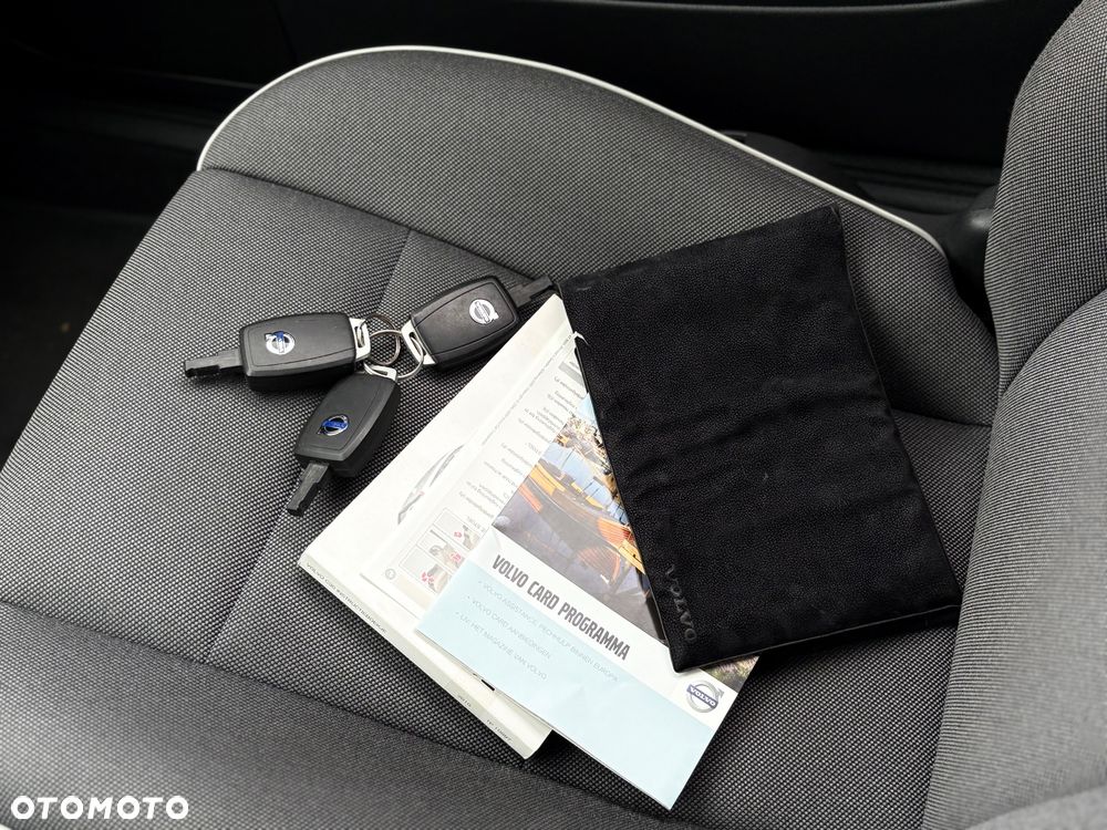 Volvo C30 1.8 Momentum - 29