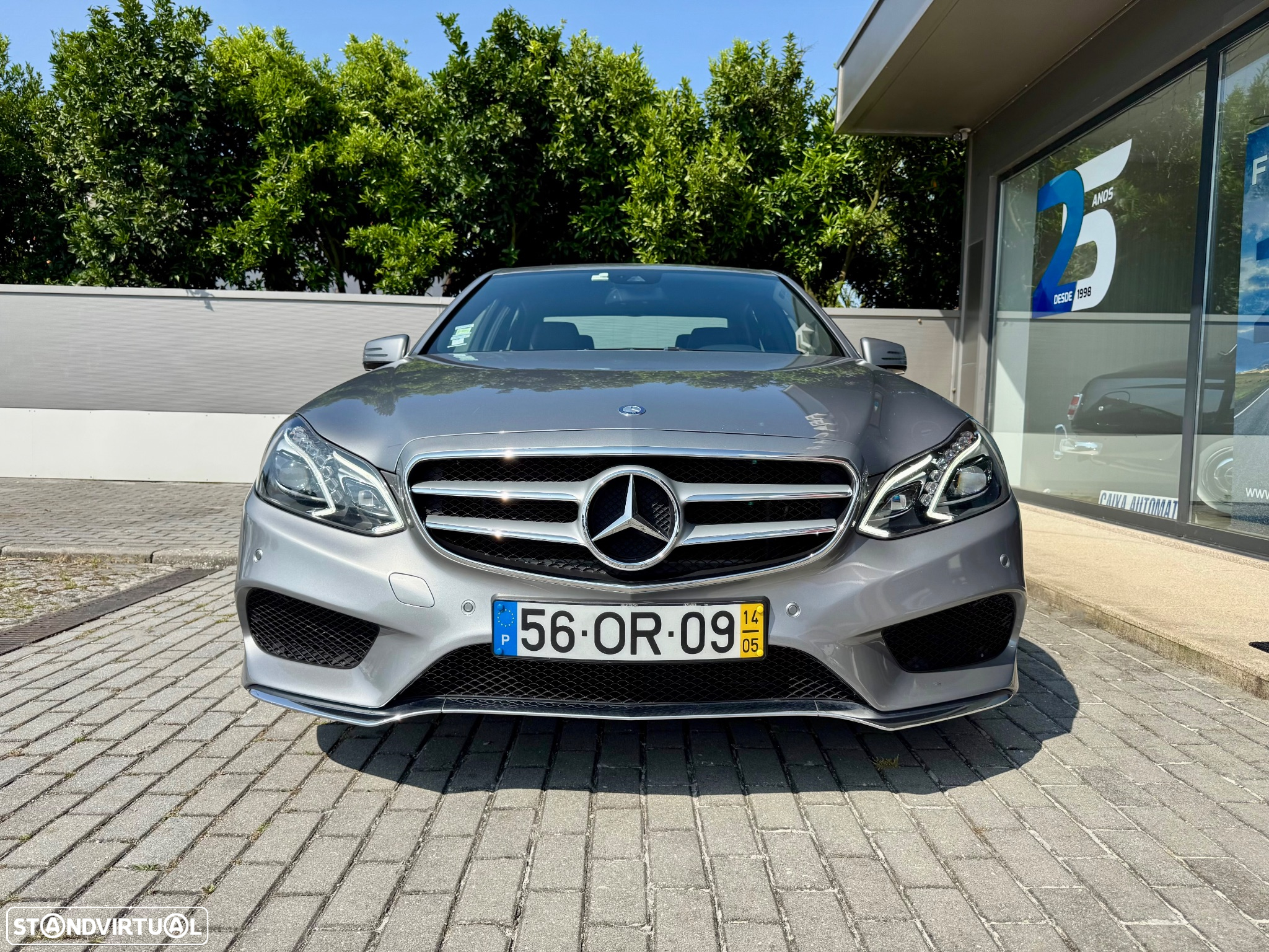 Mercedes-Benz E 300 Bluetec Hybrid Avantgarde - 2
