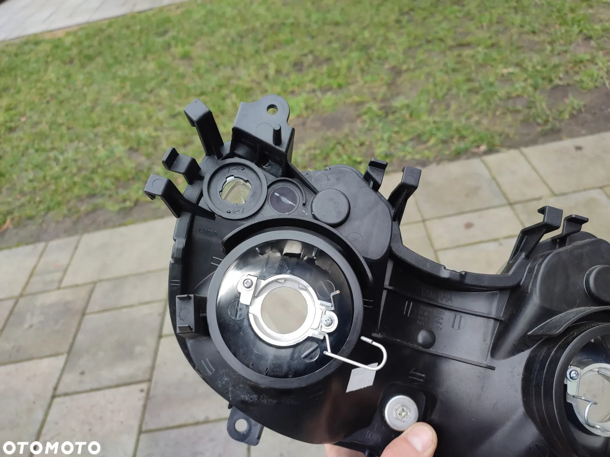 Lampa, reflektor Yamaha Xenter 125 - 13
