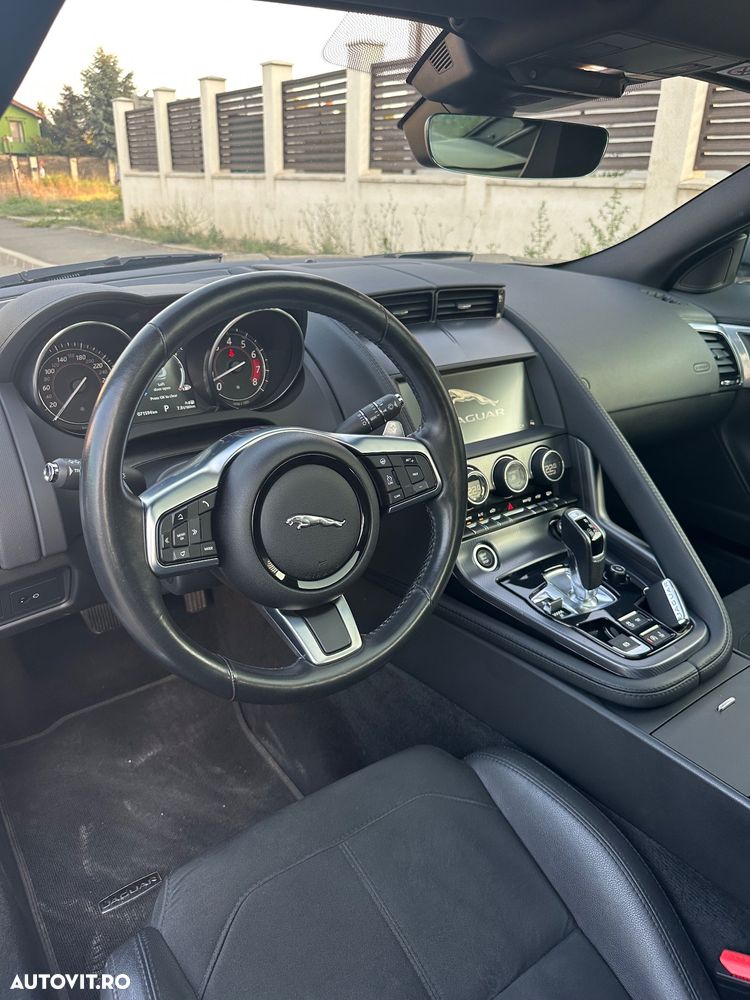 Jaguar F-Type - 3