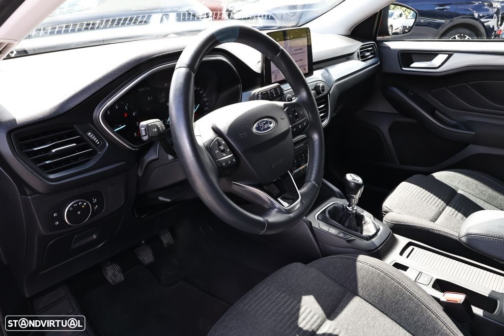 Ford Focus 1.0 EcoBoost Active - 16