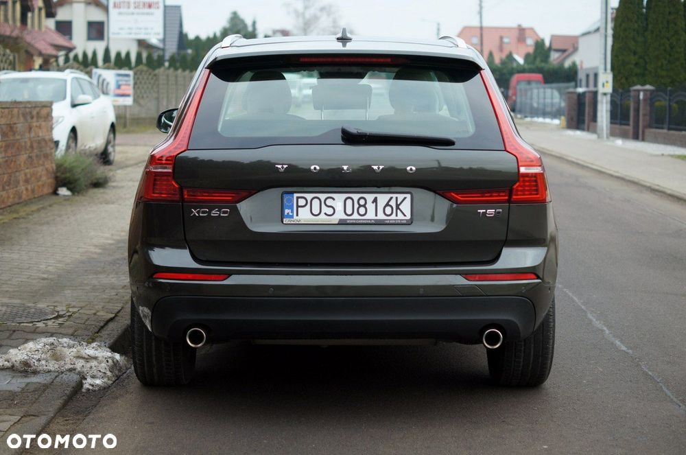 Volvo XC 60 T5 AWD Geartronic Momentum Pro - 8