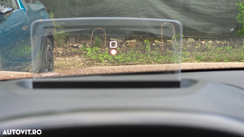 Citroën C4 PureTech 130 Stop&Start EAT8 SHINE - 32