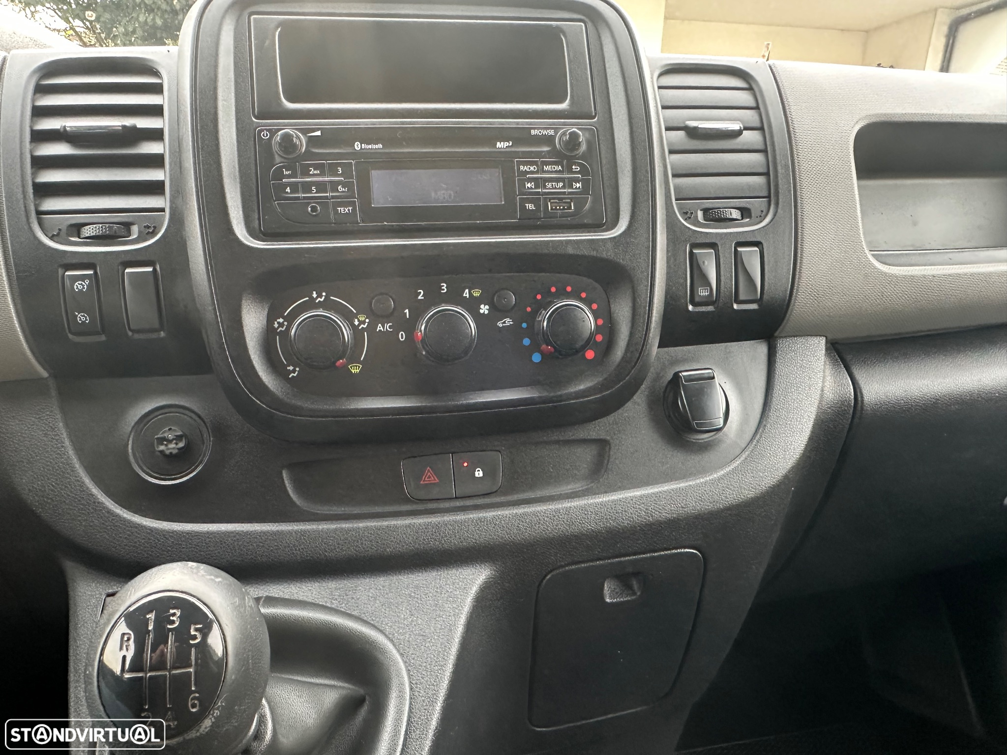 Renault Trafic L2H1 Longa Nacional - 5