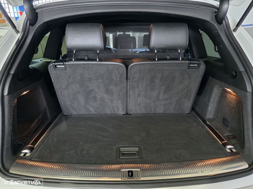Audi Q7 3.0 V6 TDi quattro S-line Tiptronic - 27