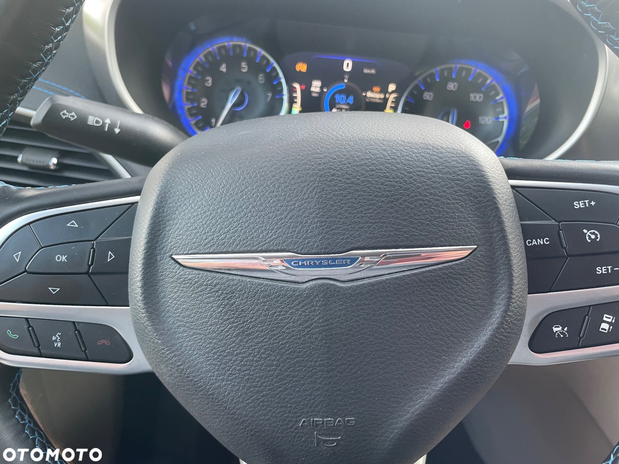 Chrysler Pacifica - 29