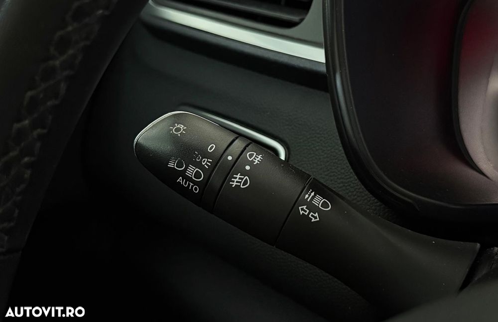 Renault Kadjar BLUE dCi 115 EDC INTENS - 27