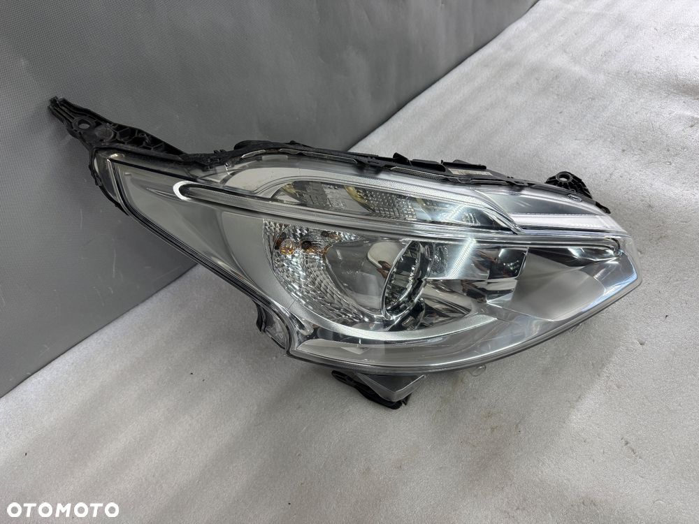 Reflektor Przód strona prawa Peugeot 208 I soczewka led 9802221680 - 2